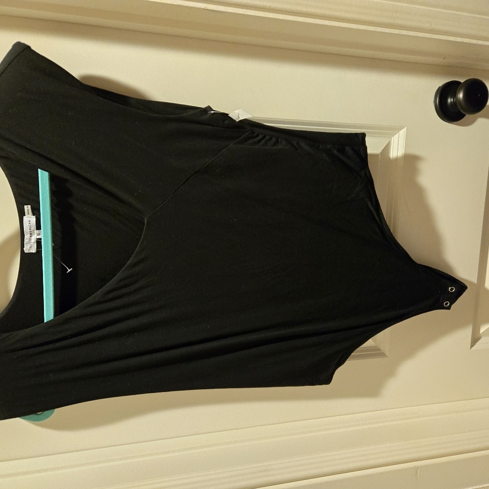 NWT GOOD AMERICAN Black Sleeveless with Padding